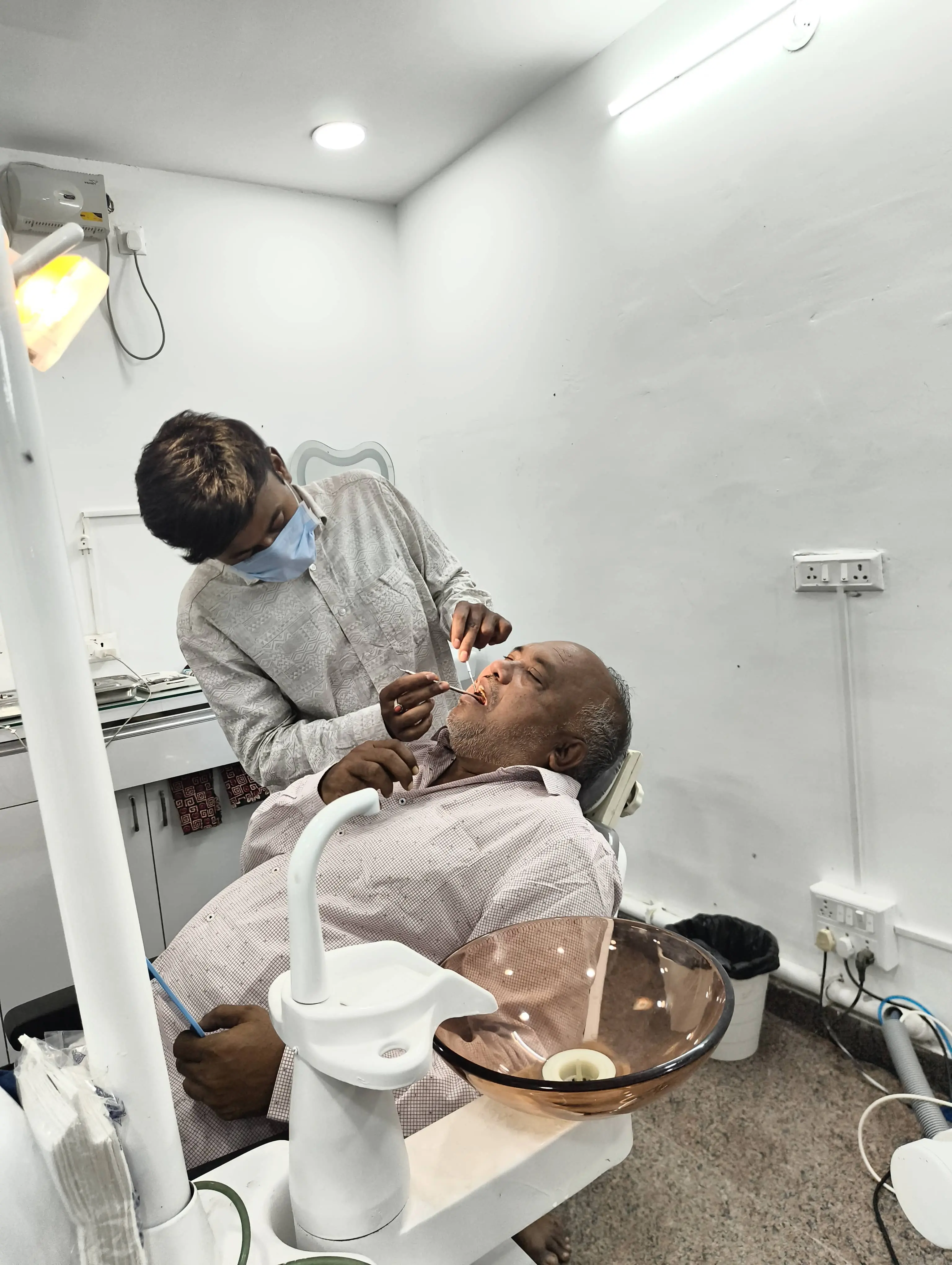 Vijaya Dental Center gallery12 (1)